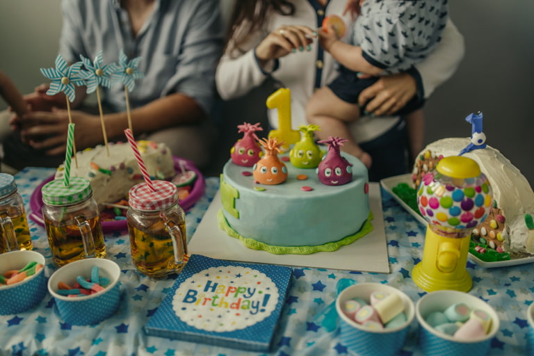 Ideas for celebrating baby’s 1st birthday
